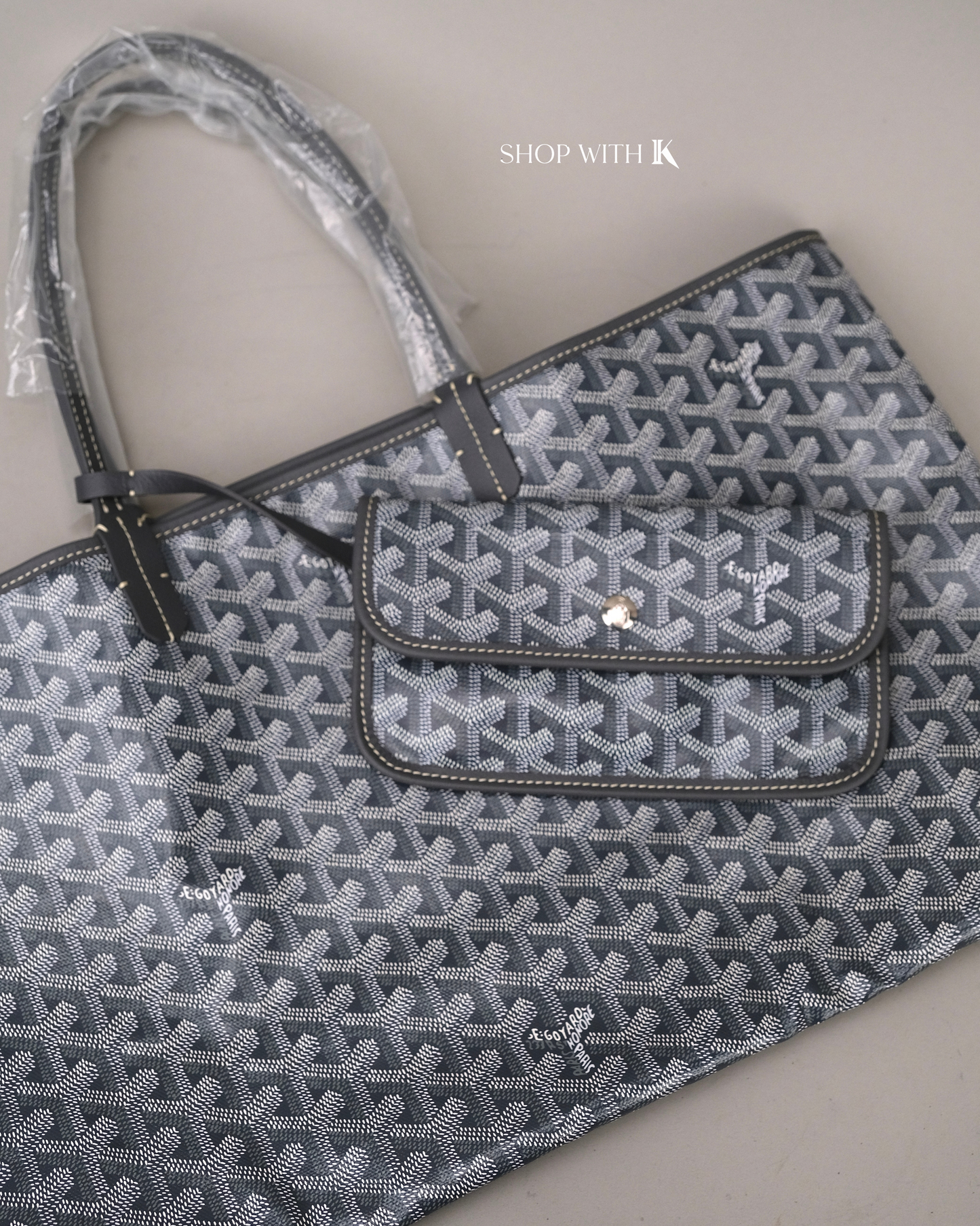 Goyard St. Louis PM Gray