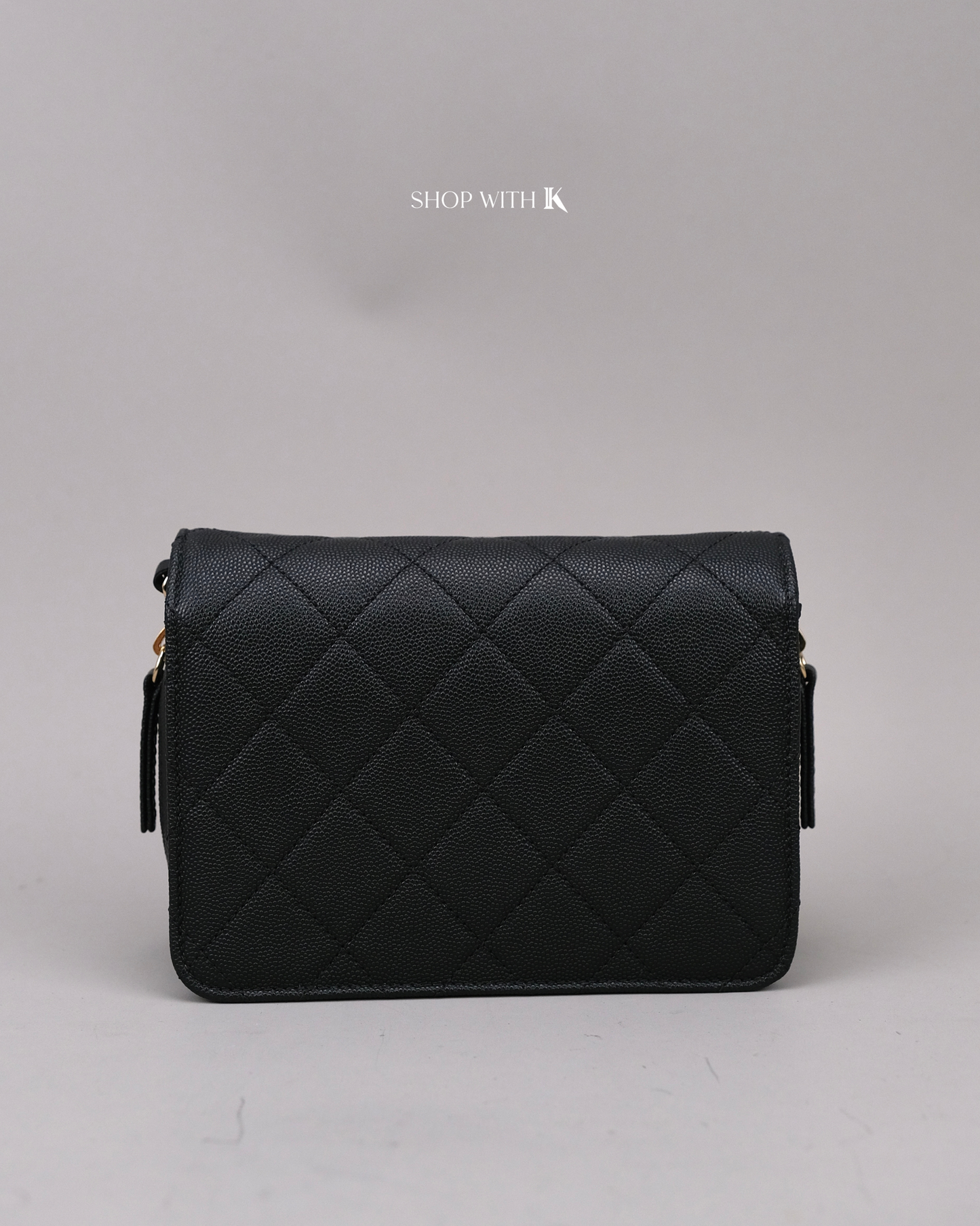 Chanel 22C Like a Wallet Flap Black GHW