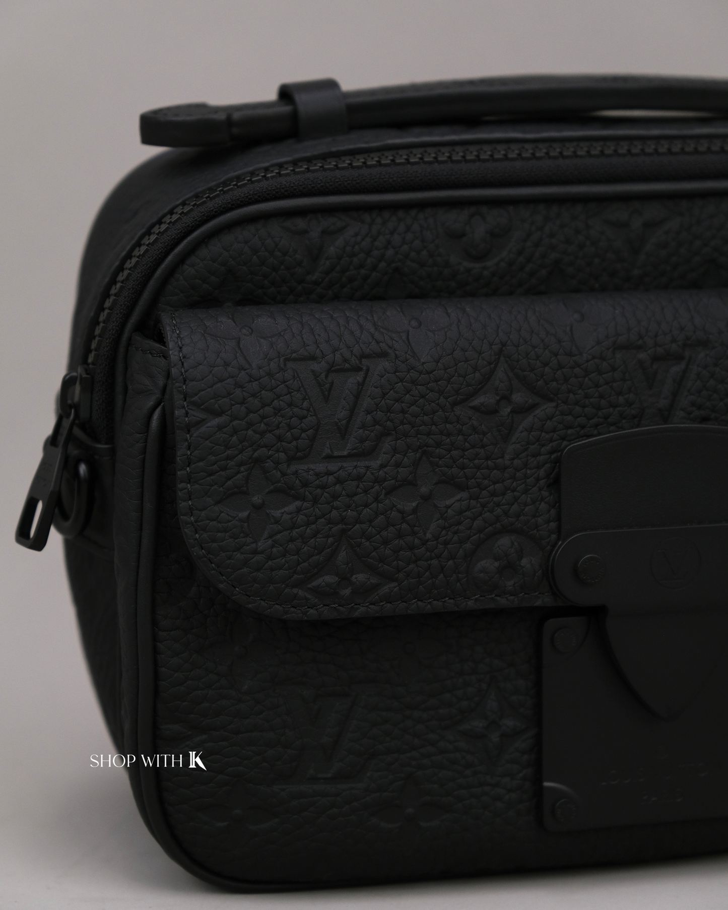 Louis Vuitton S Lock Messenger Bag