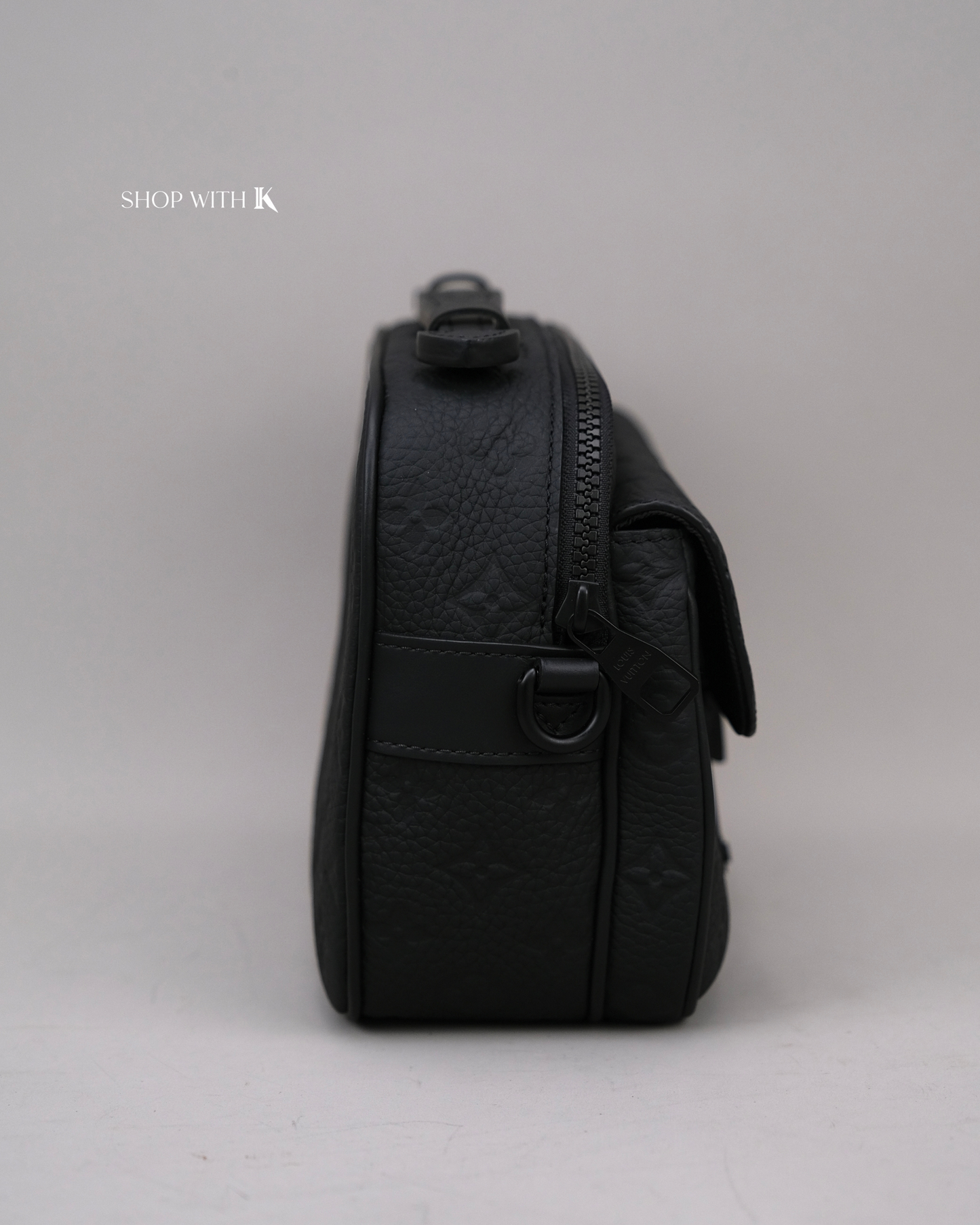 Louis Vuitton S Lock Messenger Bag