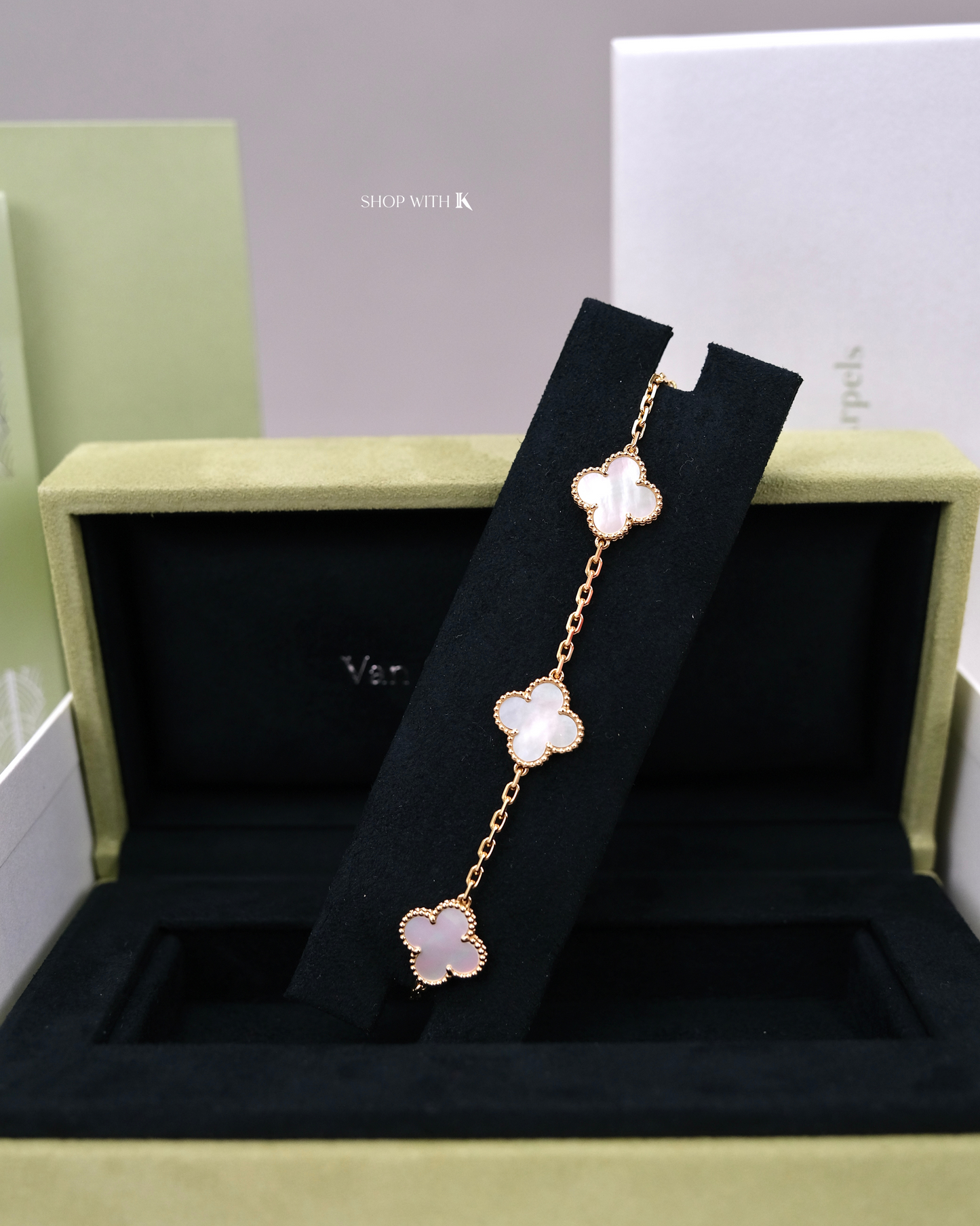 VCA Vintage Alhambra Mother of Pearl Bracelet - 5 motifs