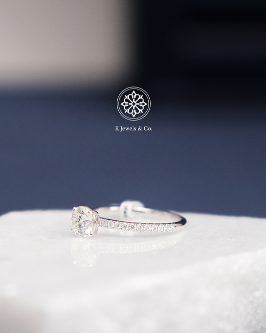 .90ct Round Diamond Ring