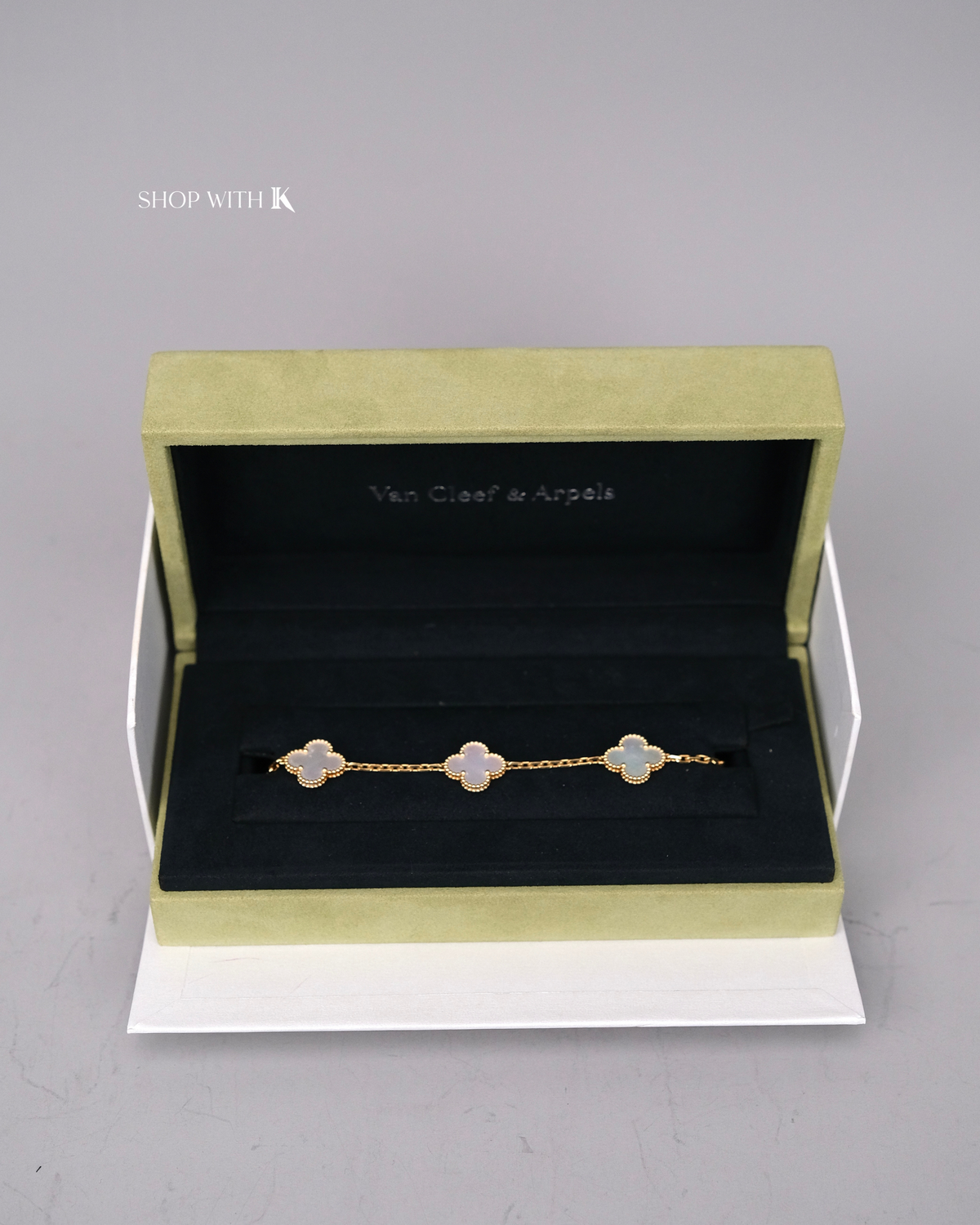VCA Vintage Alhambra Mother of Pearl Bracelet - 5 motifs