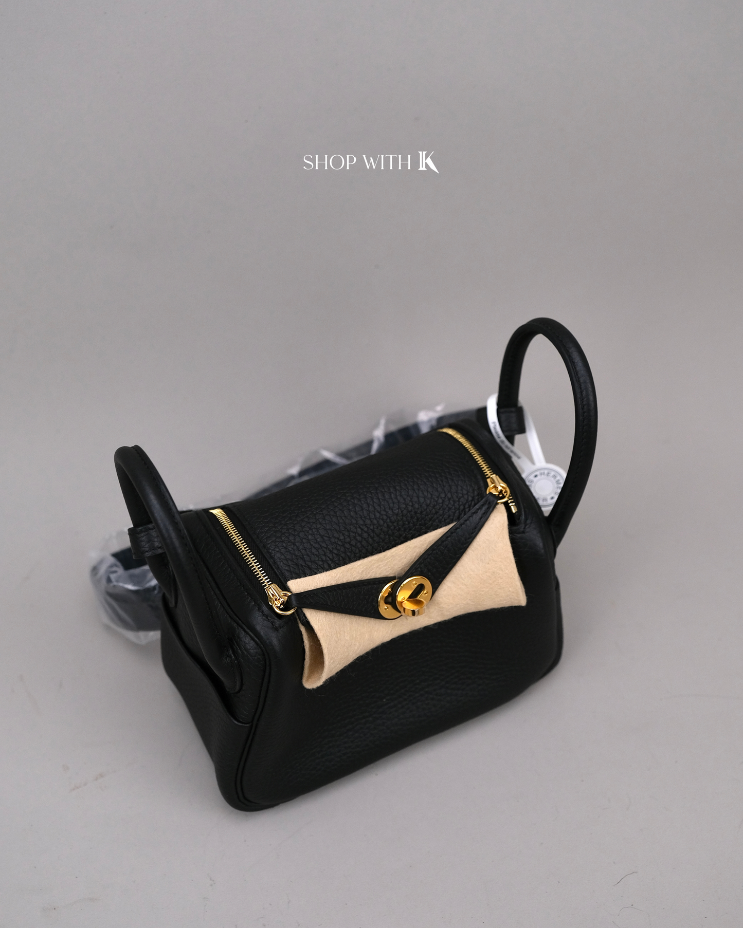 Hermes Mini Lindy Noir GHW