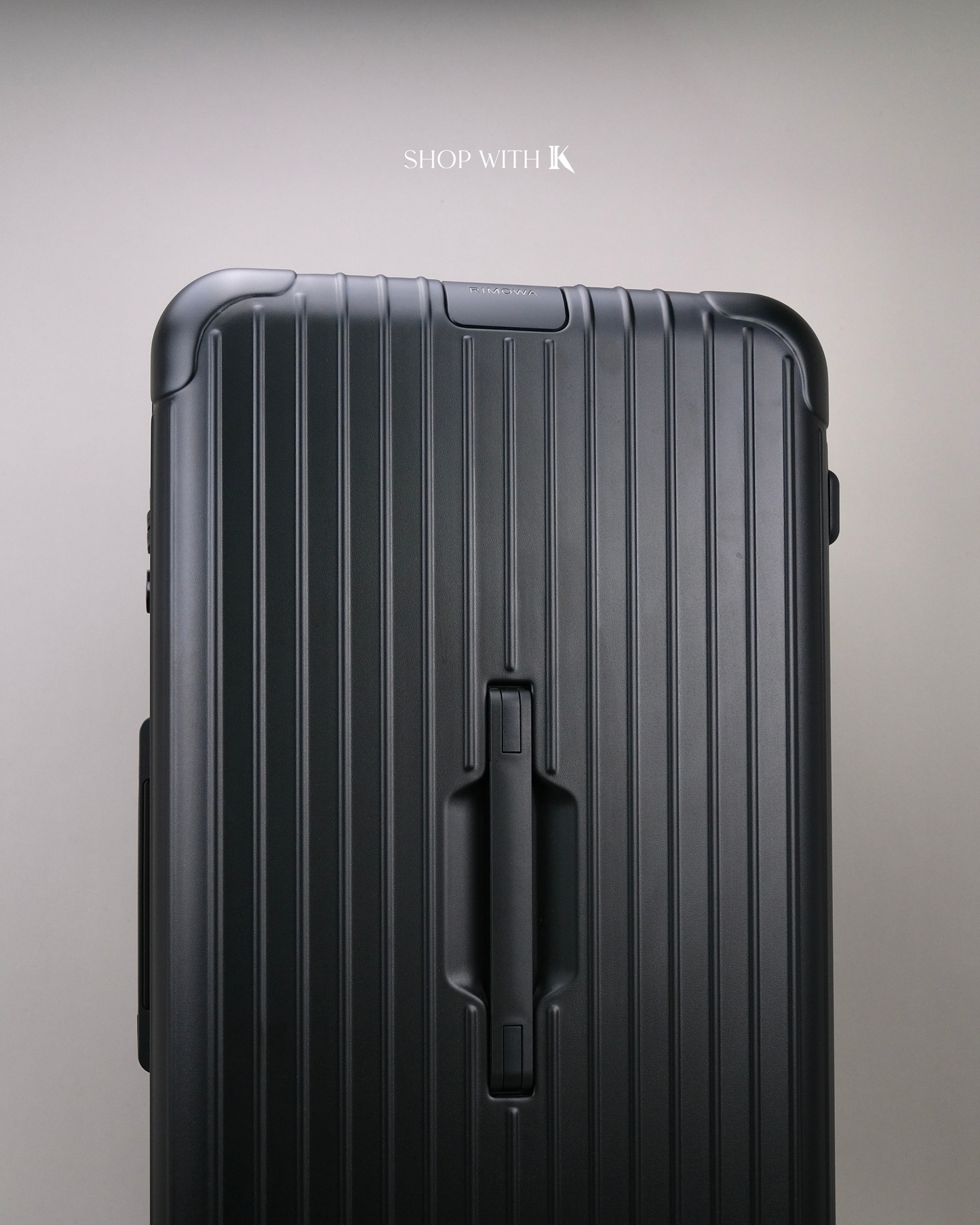 Rimowa Trunk Matte Black