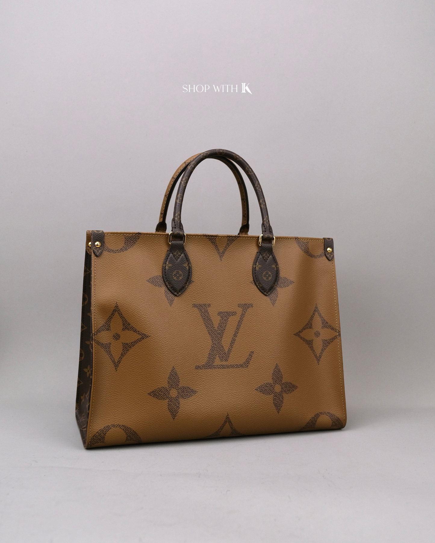 Louis Vuitton On the Go MM Reversed Monogram