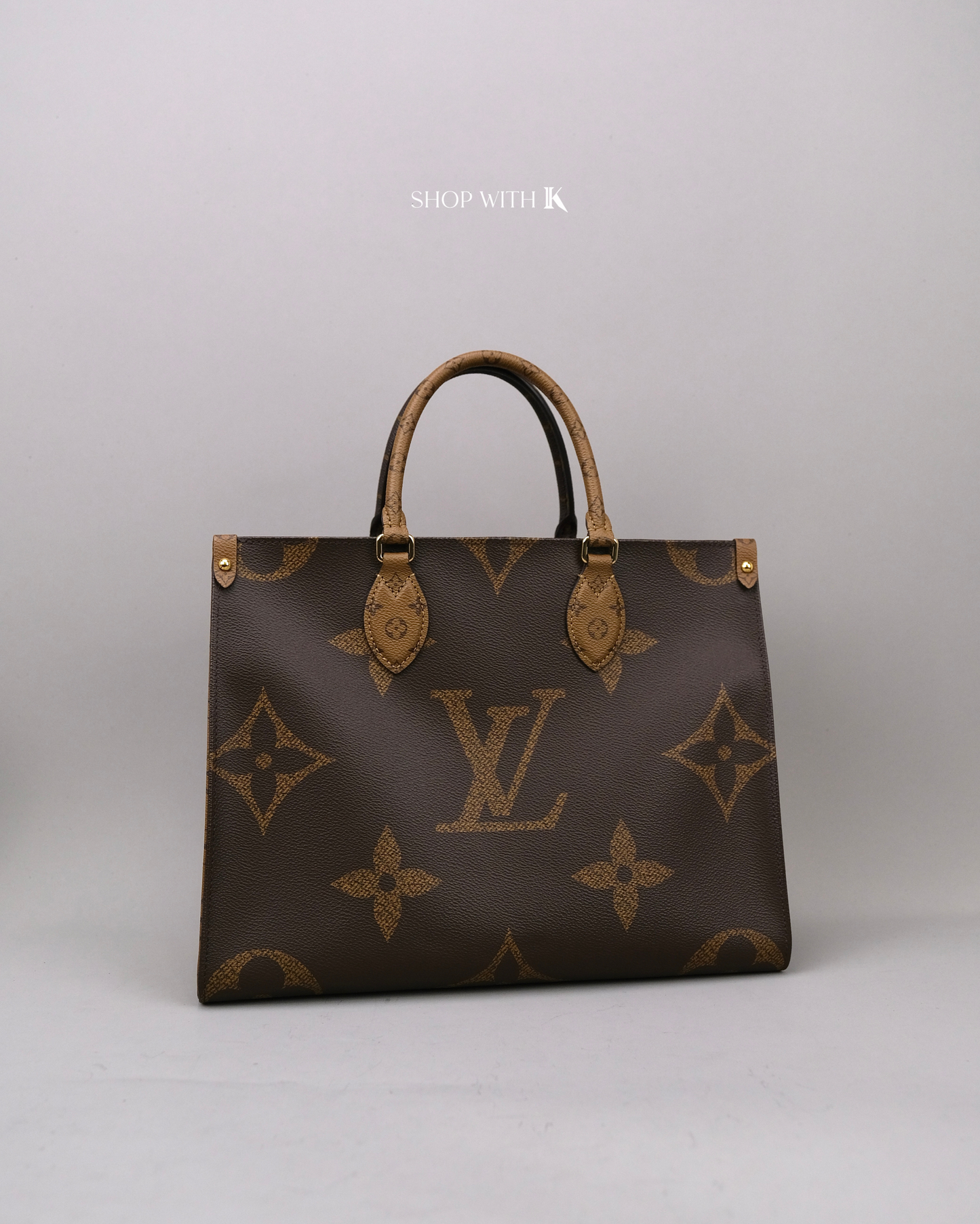 Louis Vuitton On the Go MM Reversed Monogram