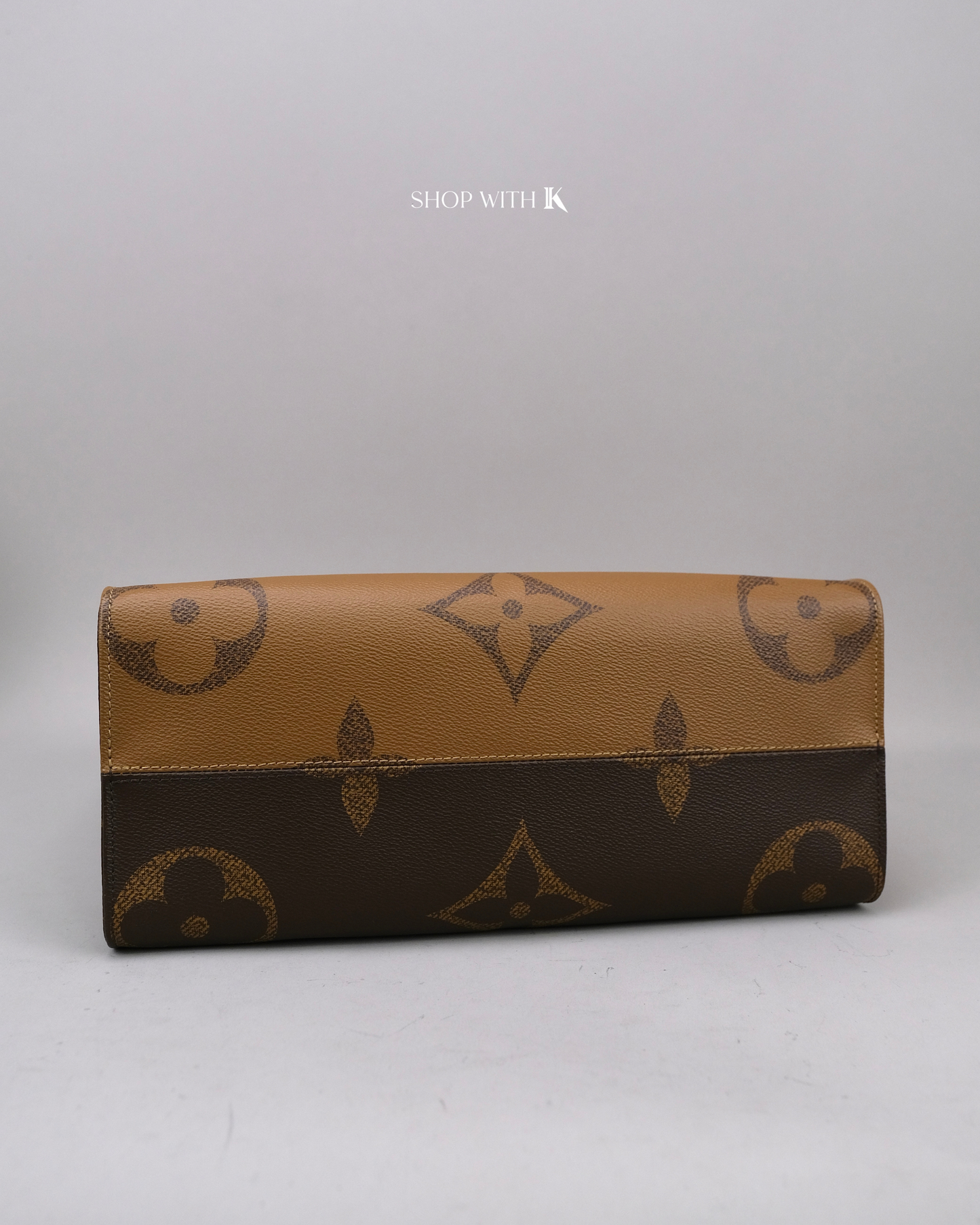 Louis Vuitton On the Go MM Reversed Monogram