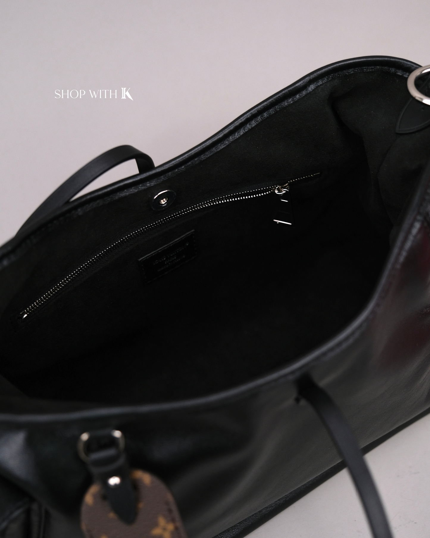 Louis Vuitton Carryall Cargo Vibe PM Black