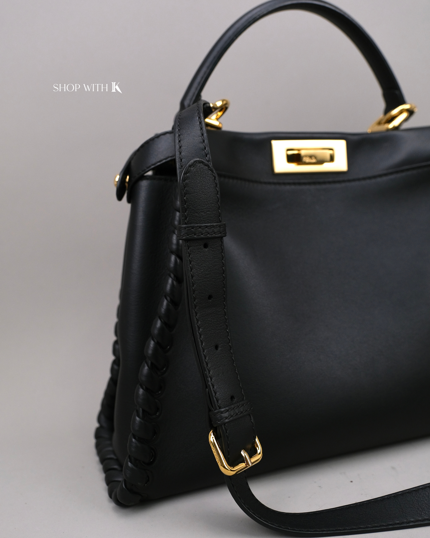 Fendi Peekaboo Medium Leather Black