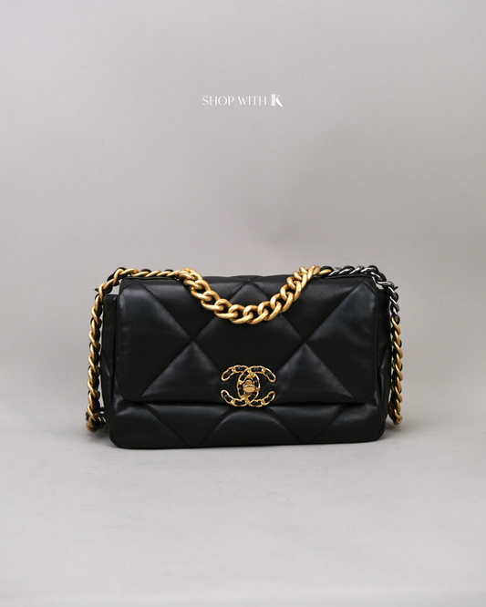 Chanel 19 Small Black GHW