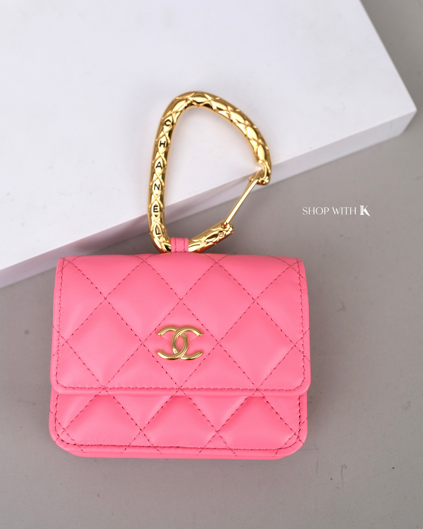 Chanel Jewel Hook Flap Cardcase Pink GHW