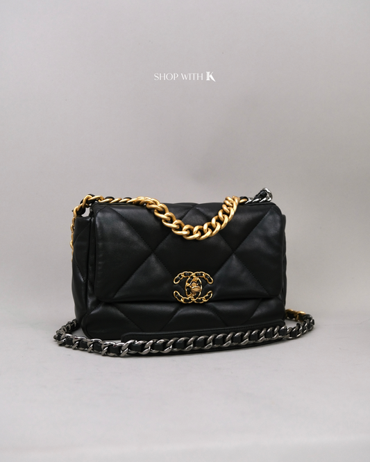 Chanel 19 Small Black GHW
