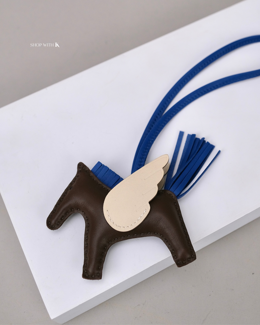 Hermes Pegasus Tricolor
