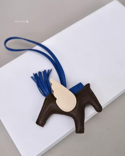 Hermes Pegasus Tricolor