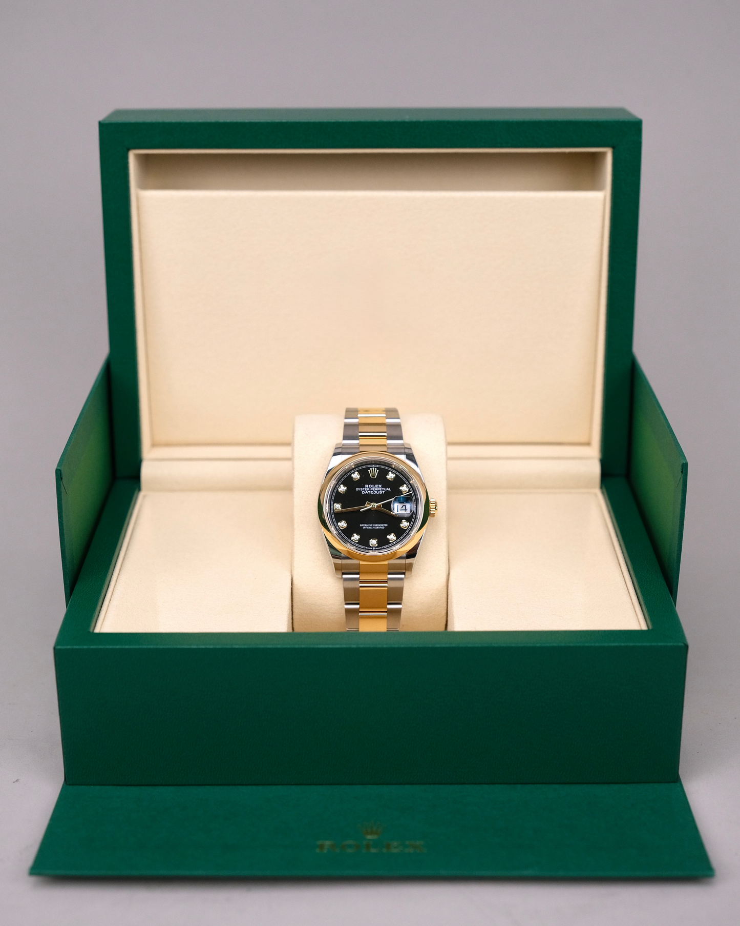 Rolex Datejust Steel and Gold Black Dial - 36mm