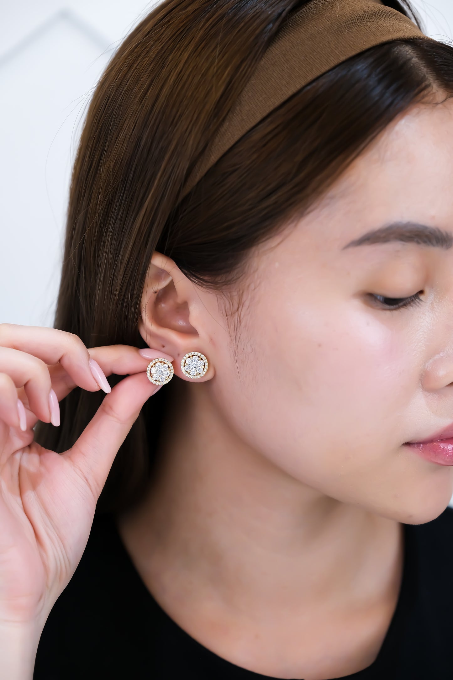 Diamond Illusion Earrings in Yellow Gold