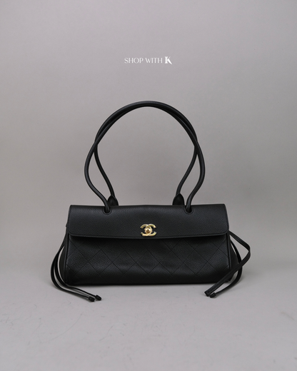 Chanel Eastwest Shopping Tote Black