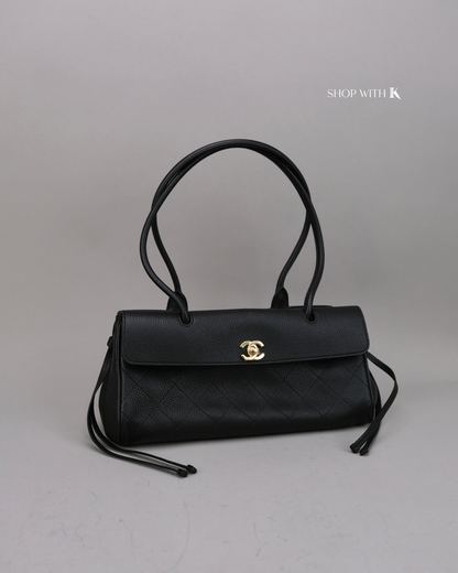 Chanel Eastwest Shopping Tote Black