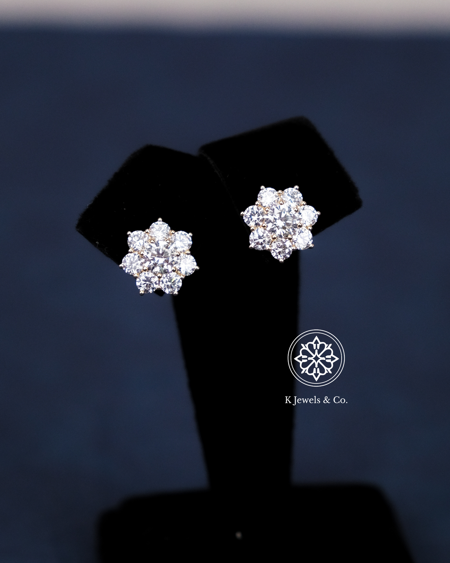 Classic Rositas Earrings in Yellow Gold