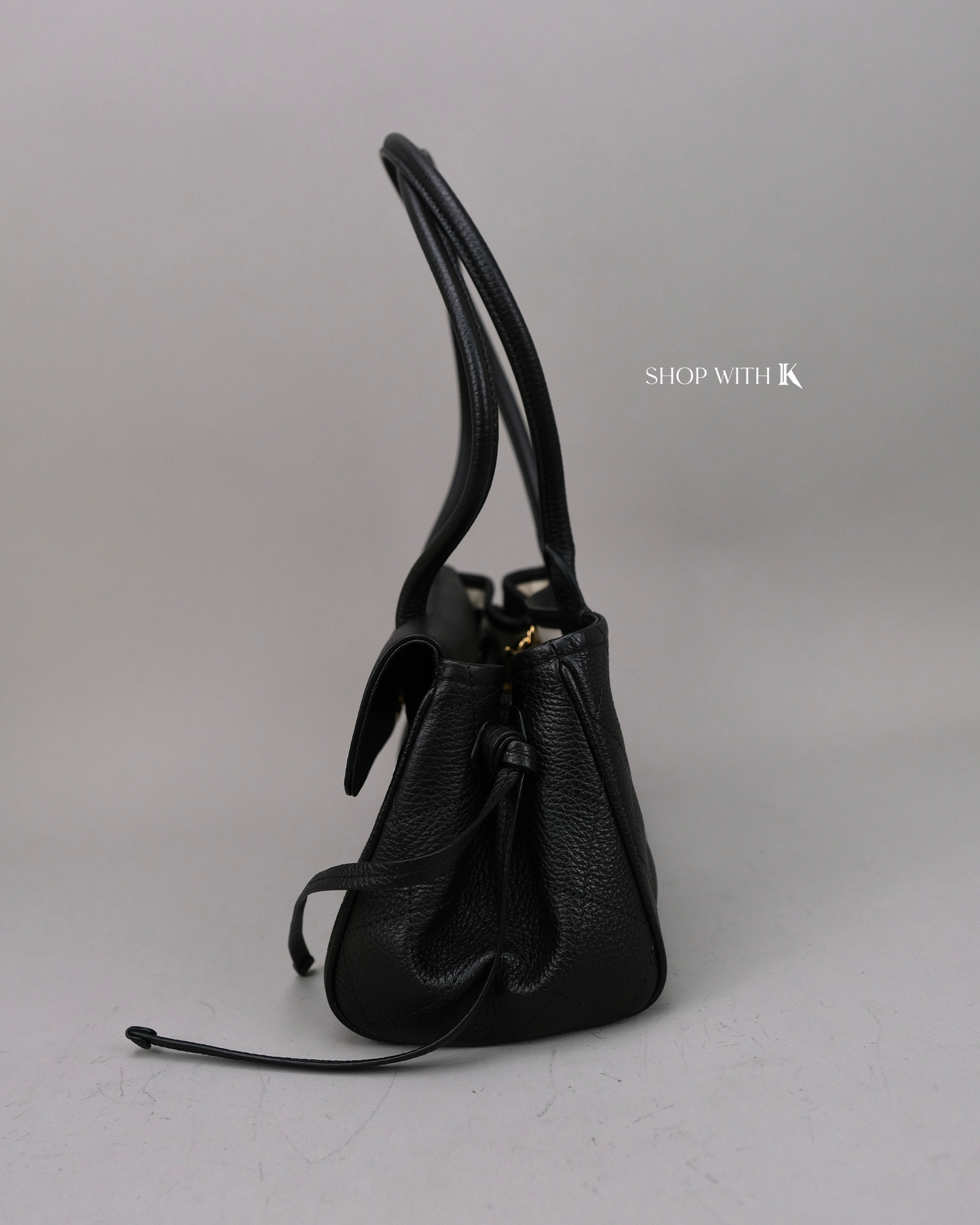 Chanel Eastwest Shopping Tote Black