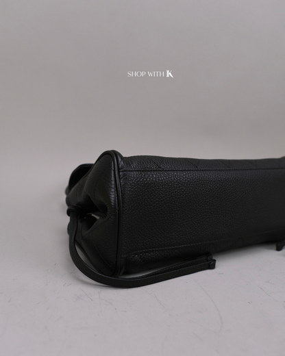 Chanel Eastwest Shopping Tote Black