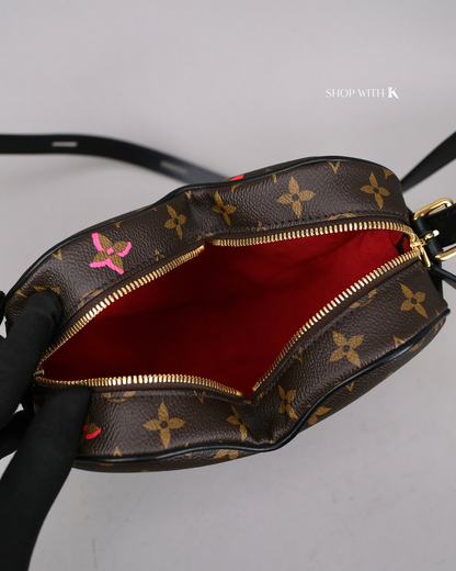 Louis Vuitton Fall in Love Heart Sac Coeur Bag