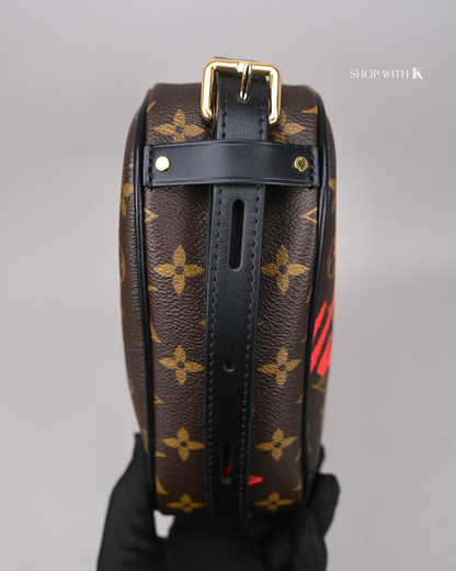 Louis Vuitton Fall in Love Heart Sac Coeur Bag