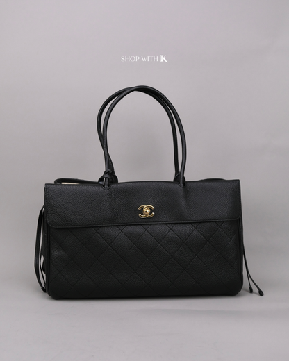 Chanel Eastwest Tote Medium Black GHW