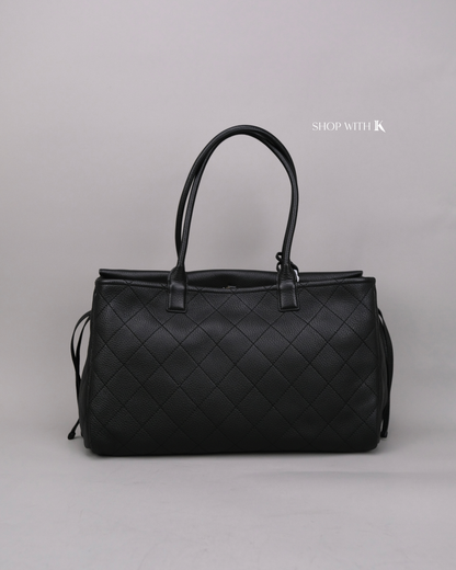Chanel Eastwest Tote Medium Black GHW