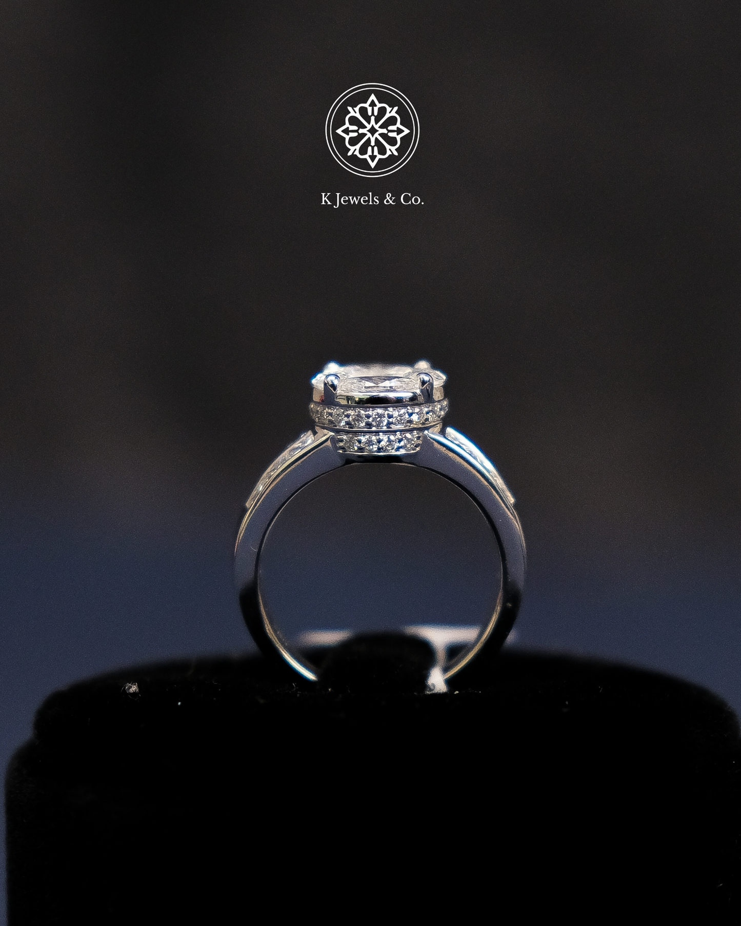 Round Illusion Diamond Ring