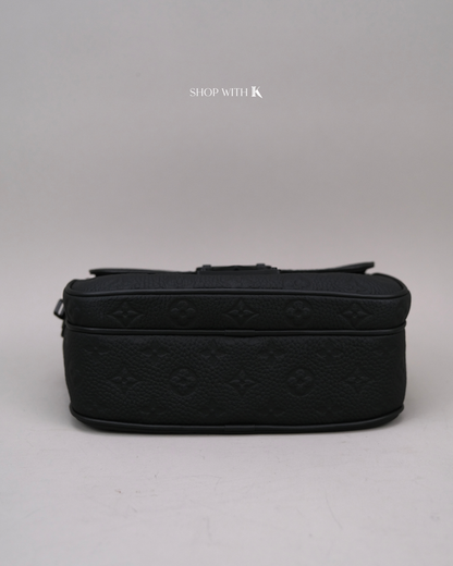 Louis Vuitton S Lock Messenger Bag