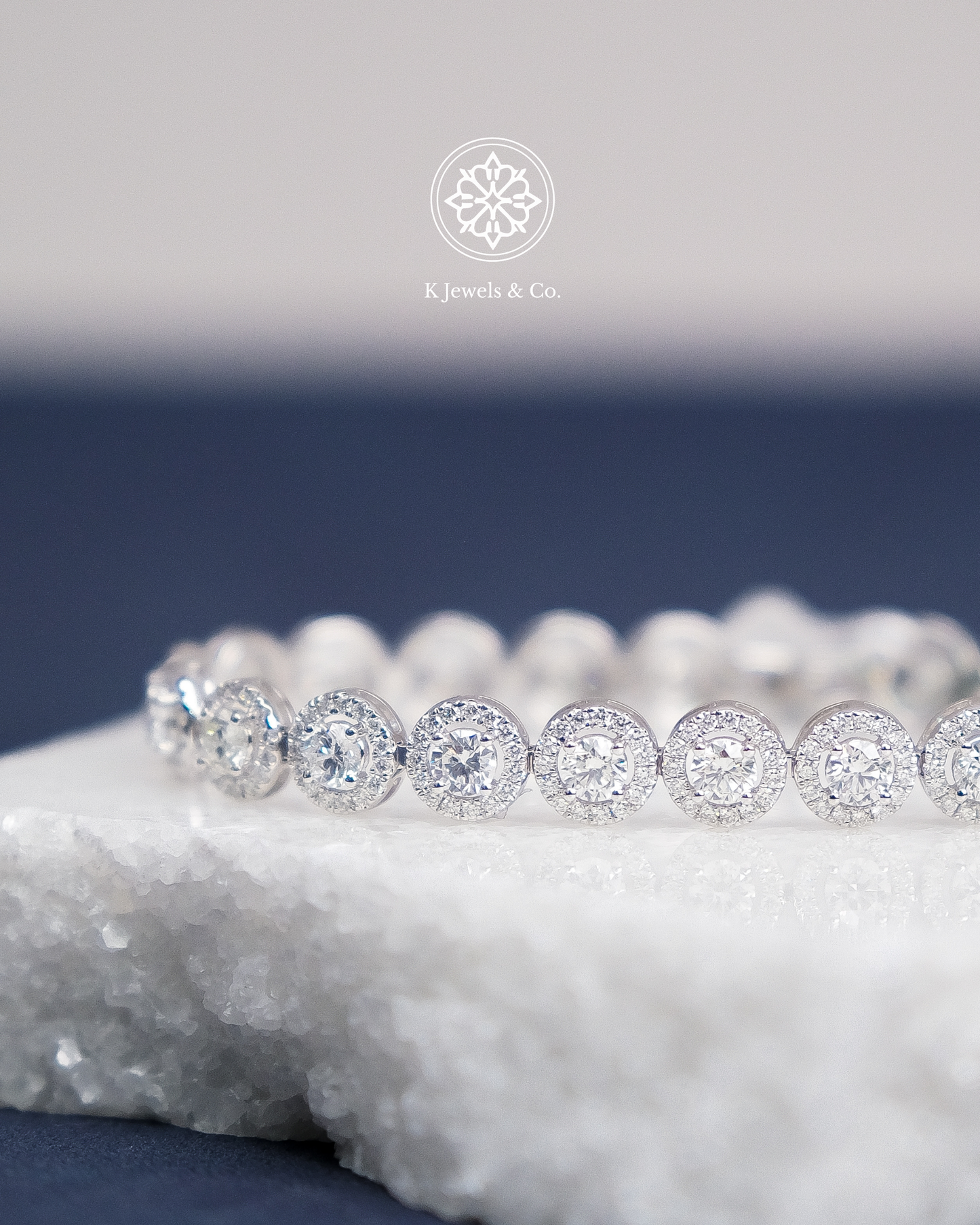 Illusion Diamond Bracelet w/ Halo