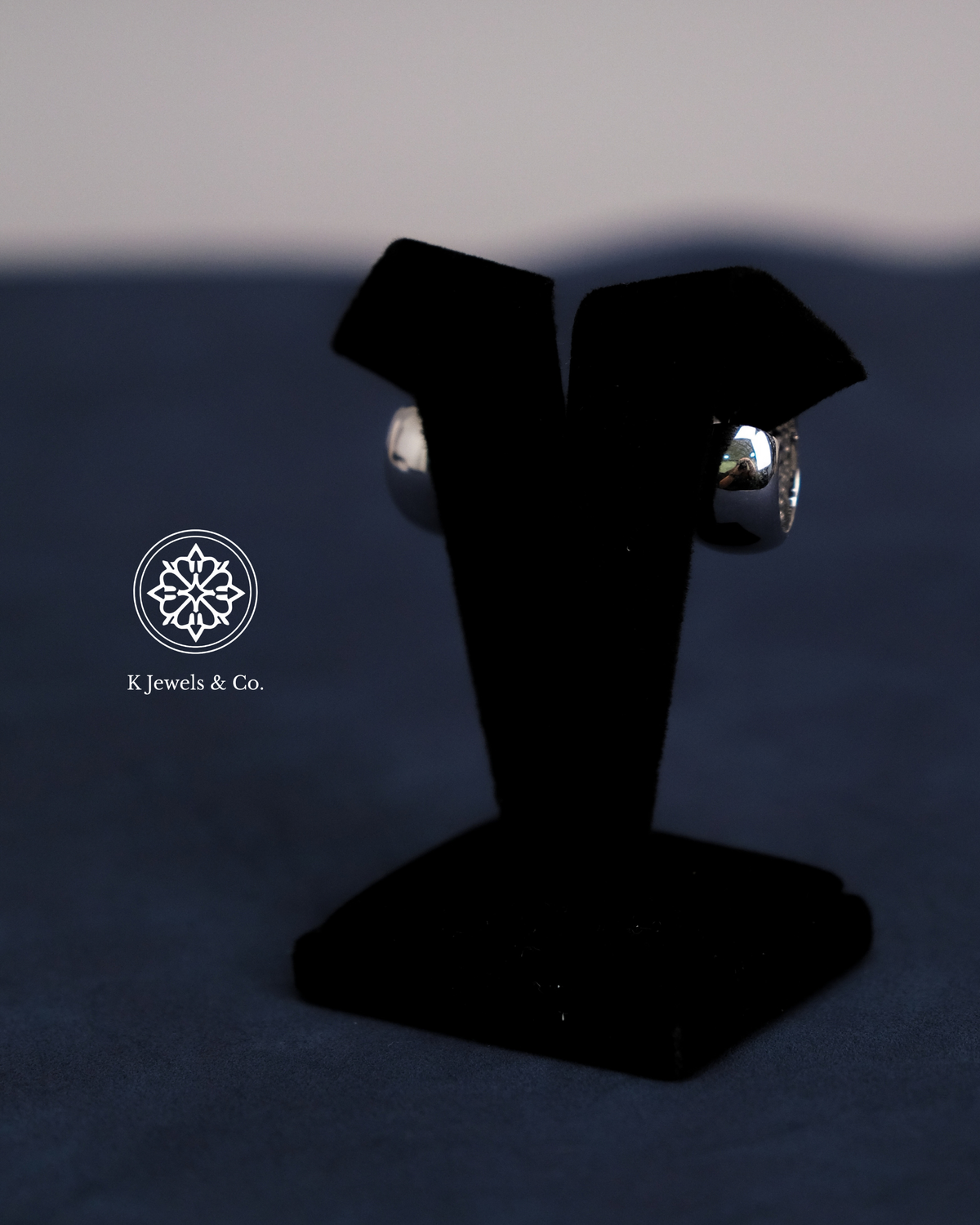 Diamond Hoop Earrings in White Gold