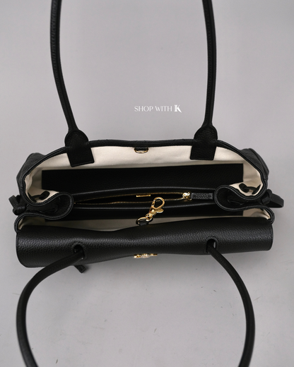 Chanel Eastwest Tote Small Black
