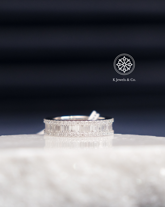 Baguette and Round Diamond Ring