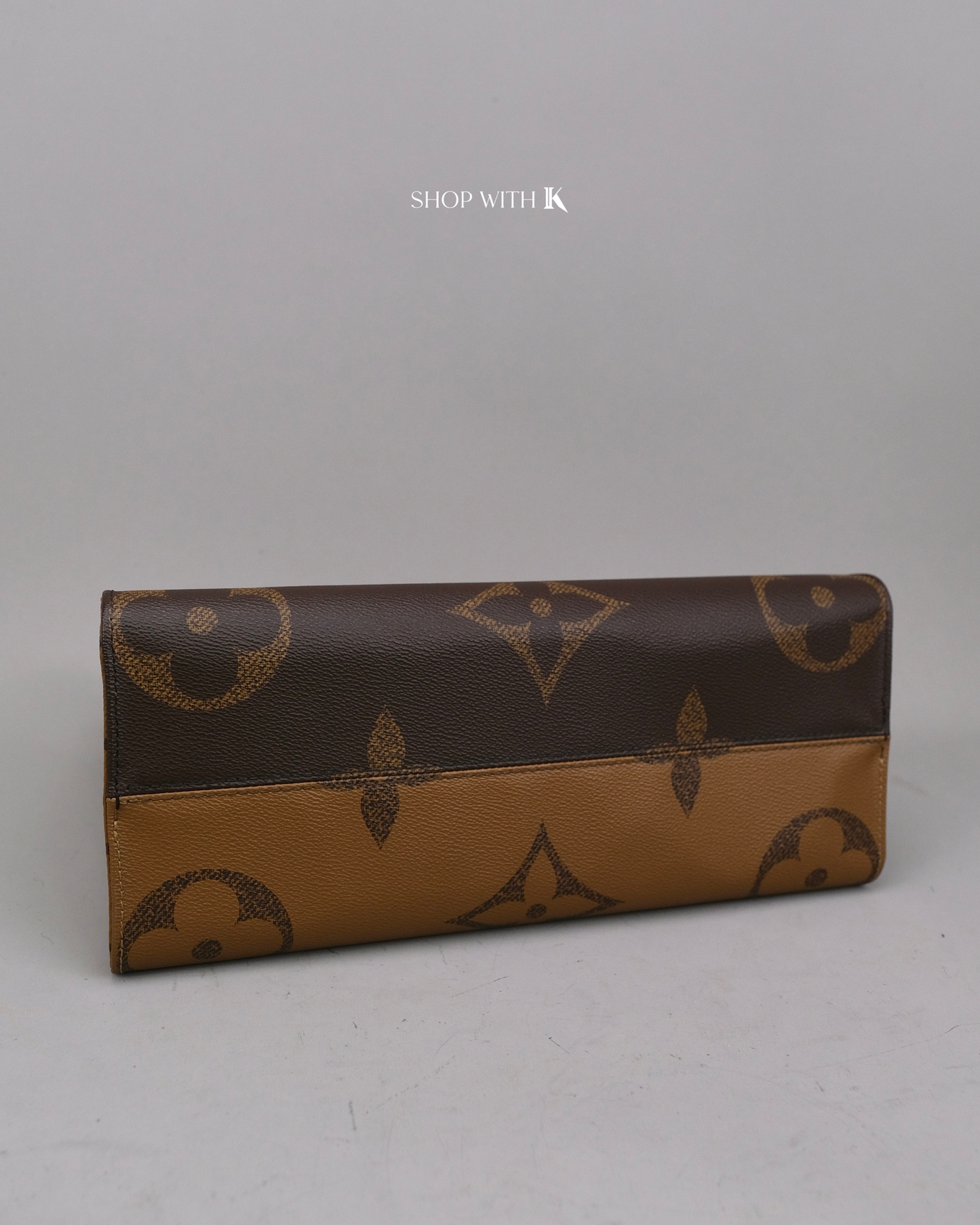 Louis Vuitton On the Go MM Tote Bag Reverse Monogram
