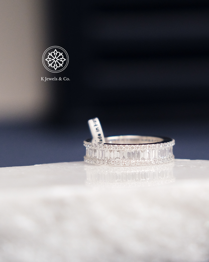 Baguette and Round Diamond Ring