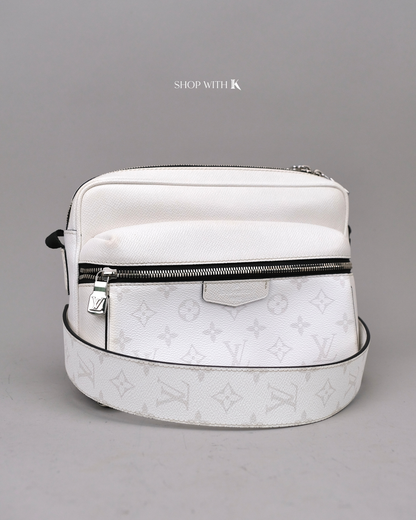 Louis Vuitton Outdoor Messenger Optic White