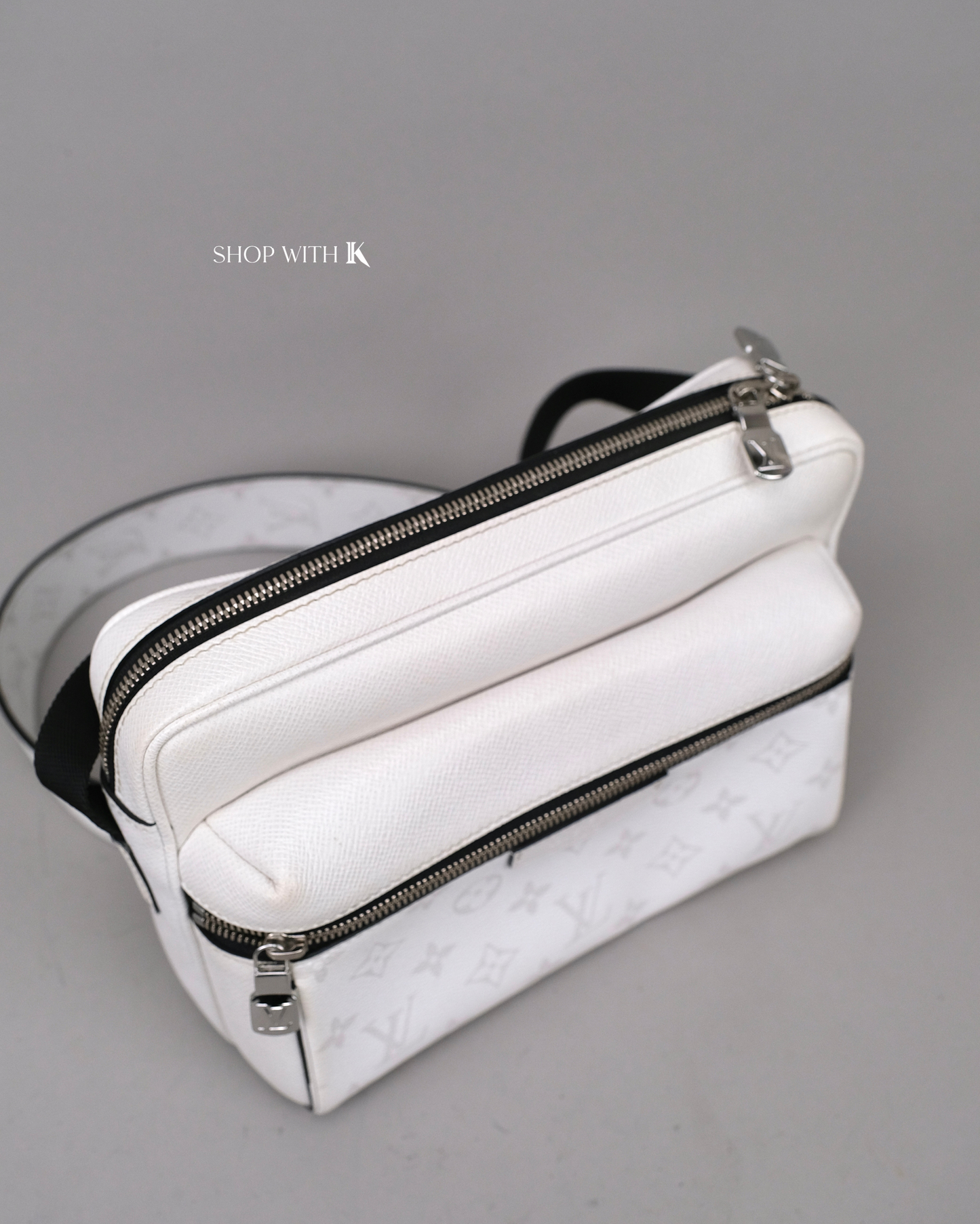 Louis Vuitton Outdoor Messenger Optic White