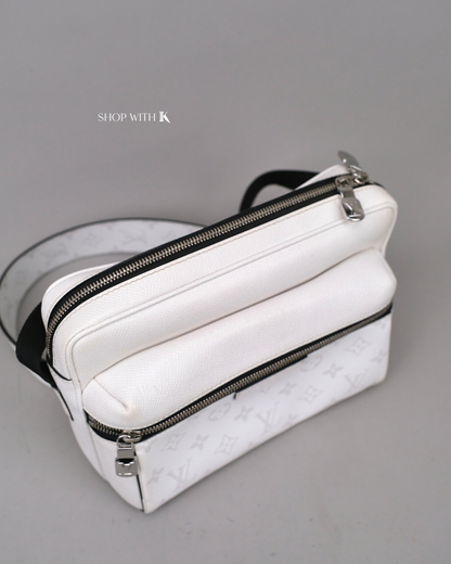 Louis Vuitton Outdoor Messenger Optic White
