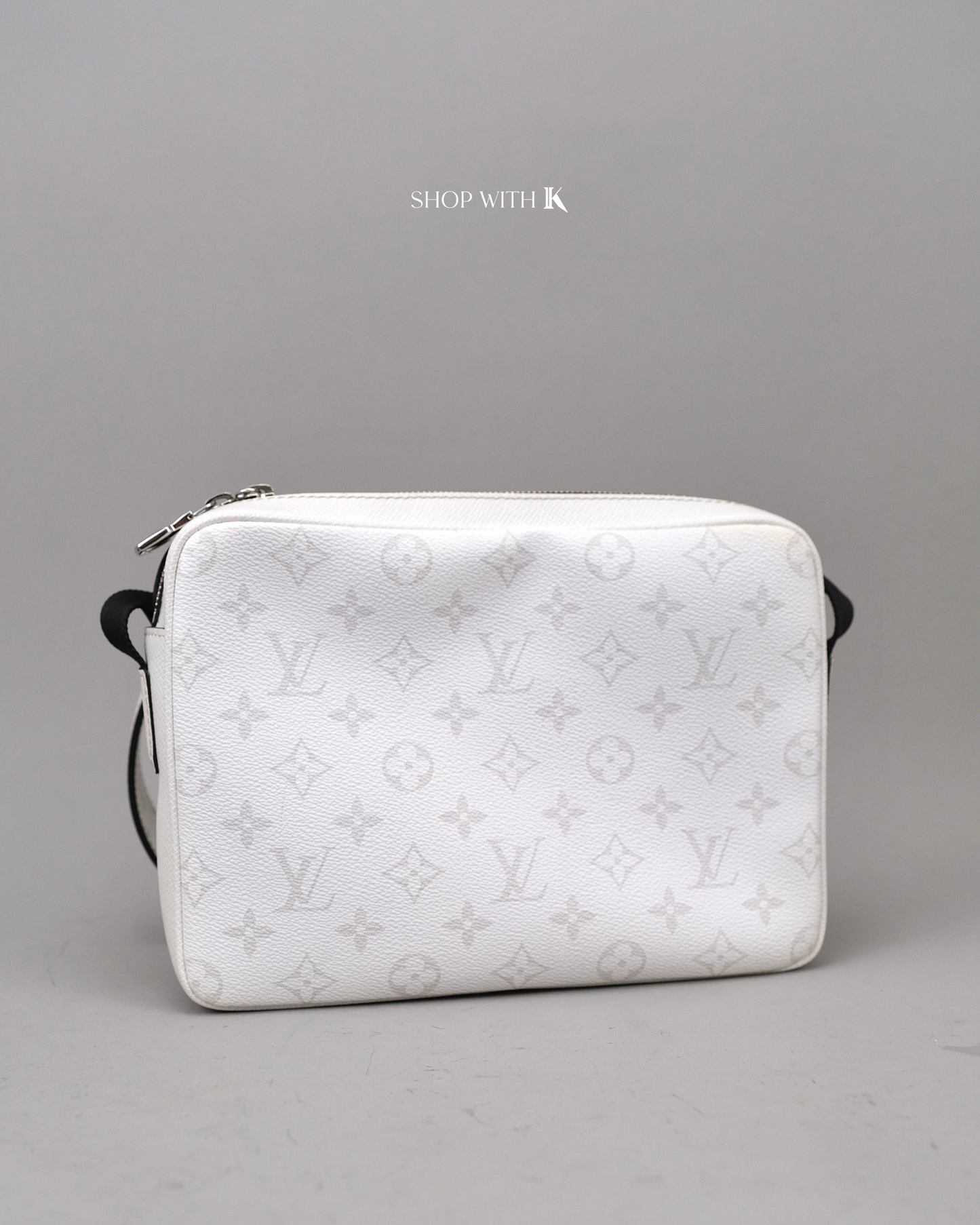 Louis Vuitton Outdoor Messenger Optic White