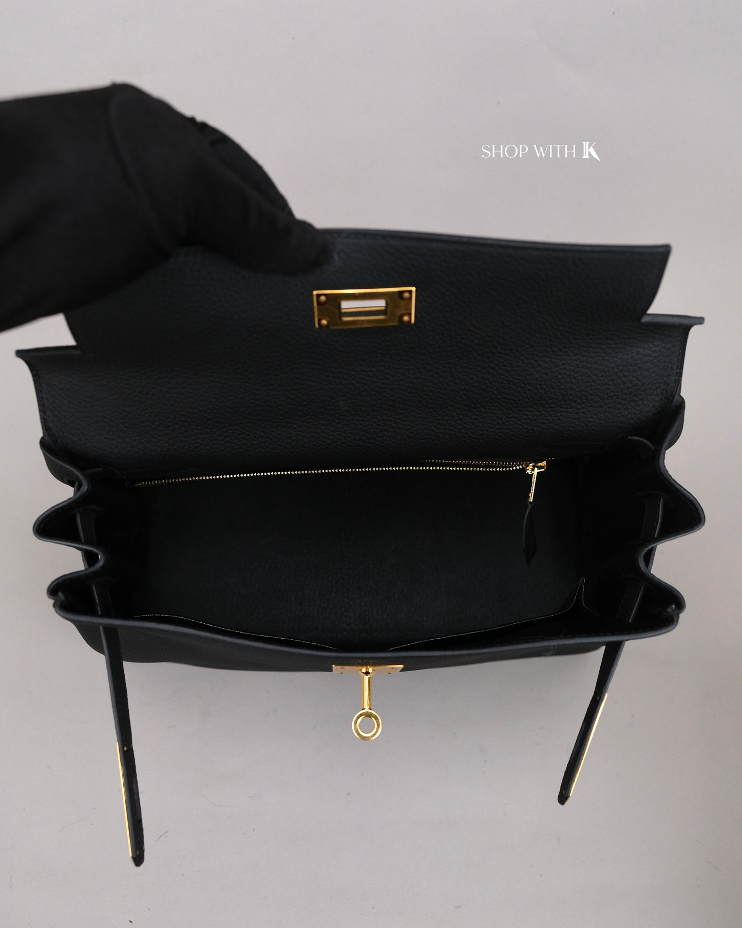 Hermes Kelly 28 Noir GHW
