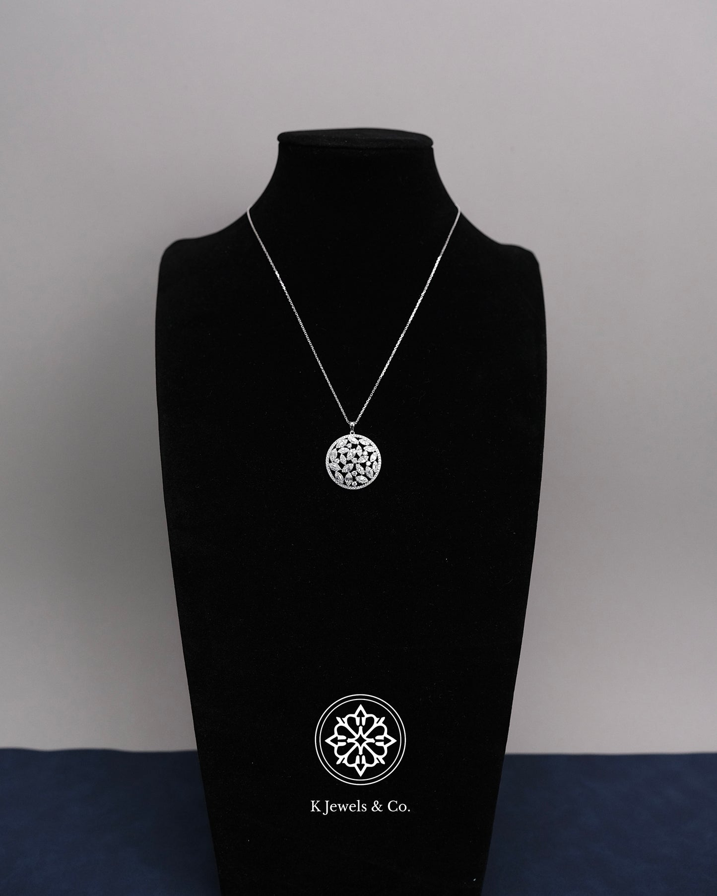 Round Diamond Pendant w/ Chain