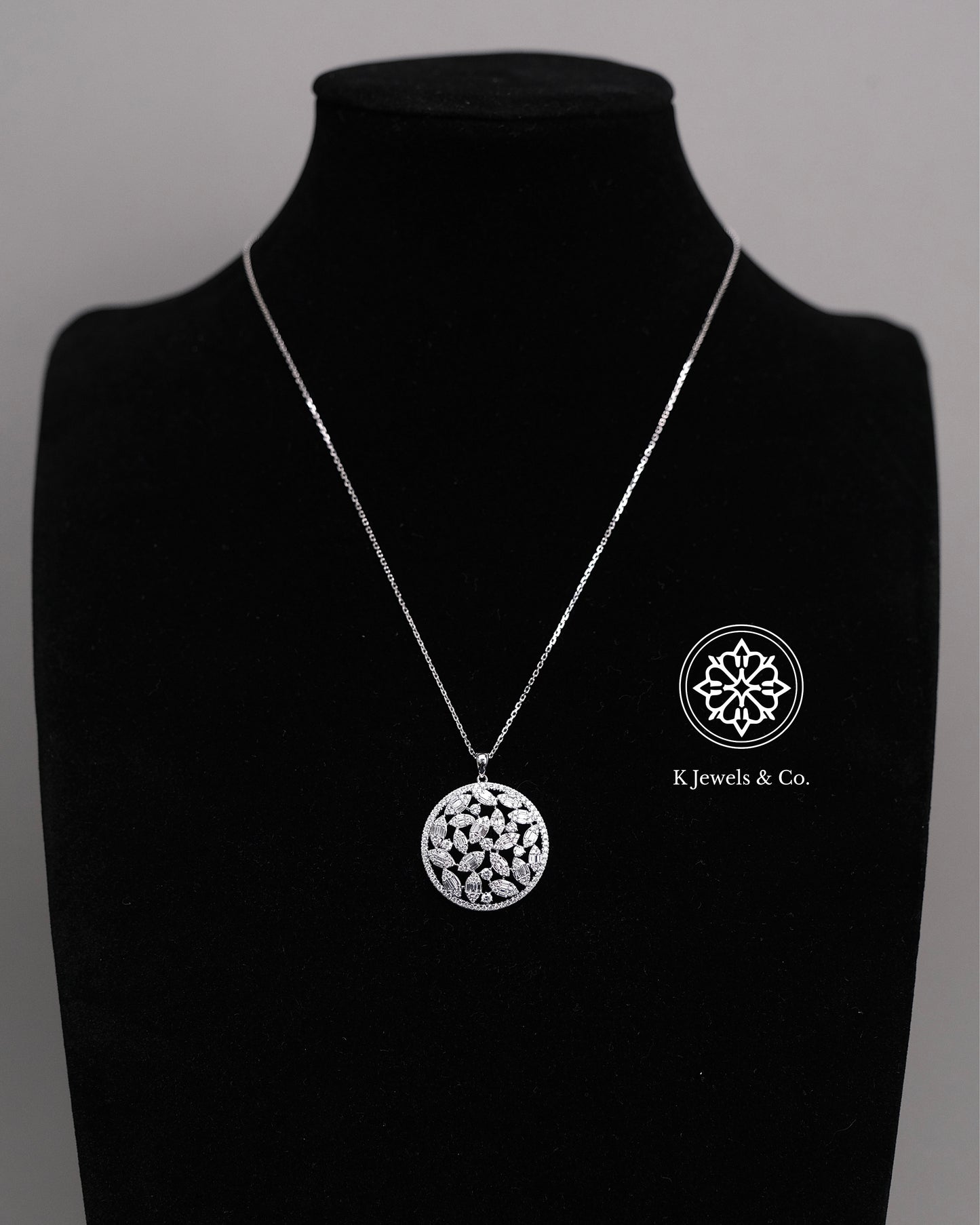 Round Diamond Pendant w/ Chain