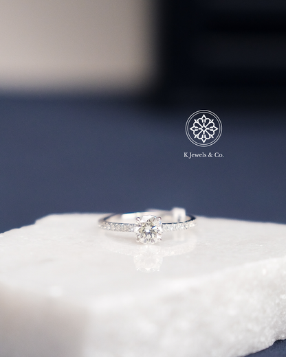 .90ct Round Diamond Ring