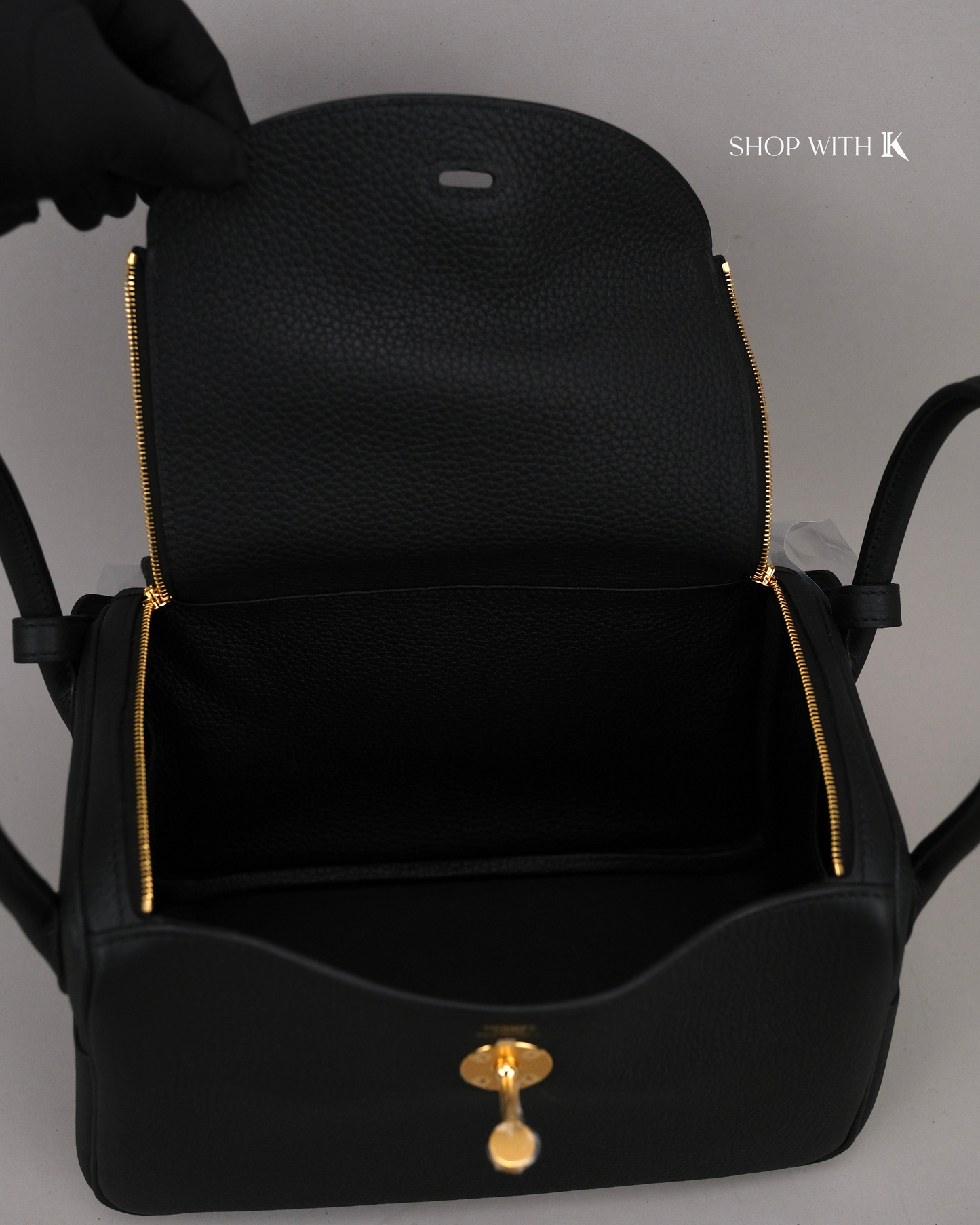 Hermes Lindy 26 Noir GHW