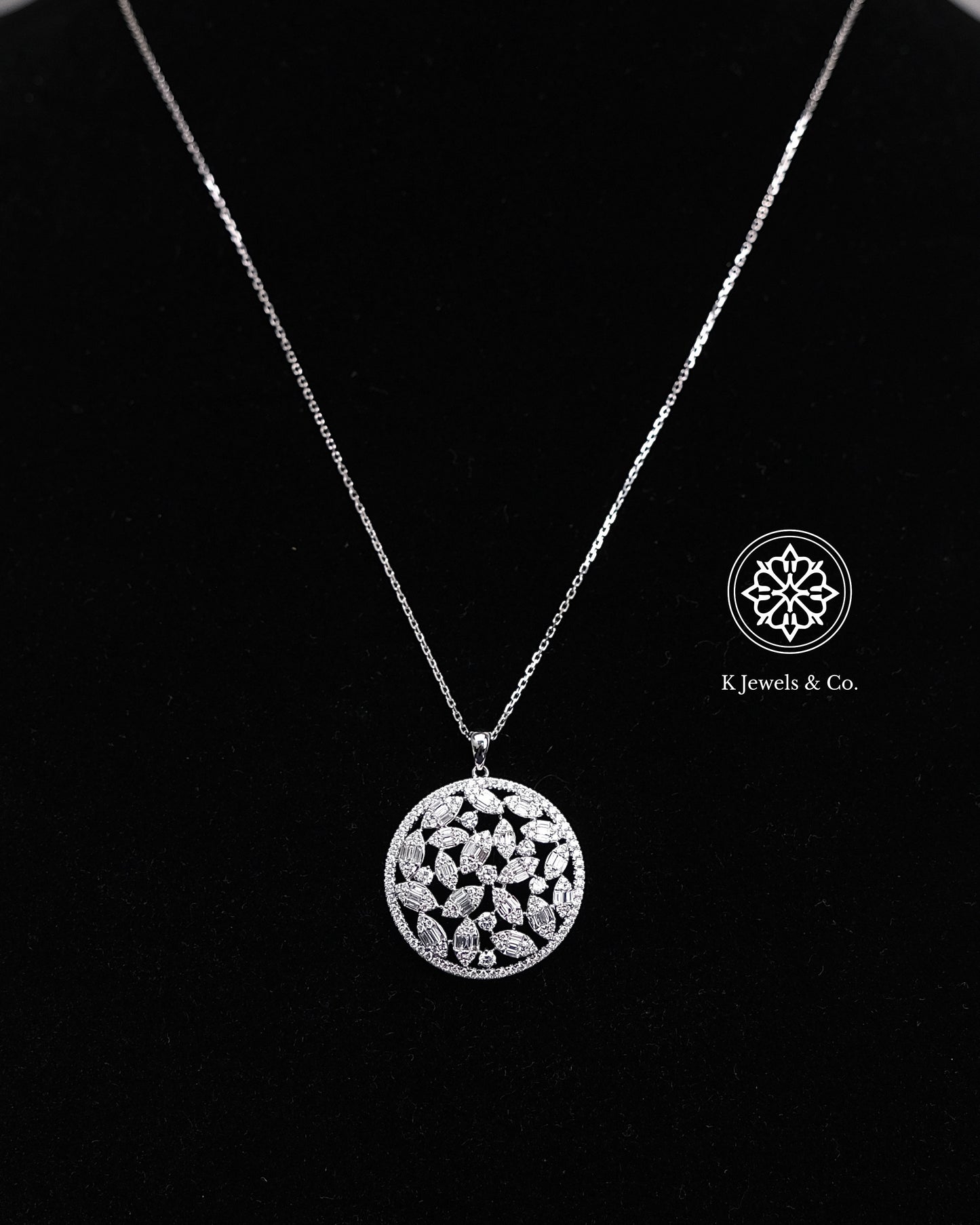 Round Diamond Pendant w/ Chain