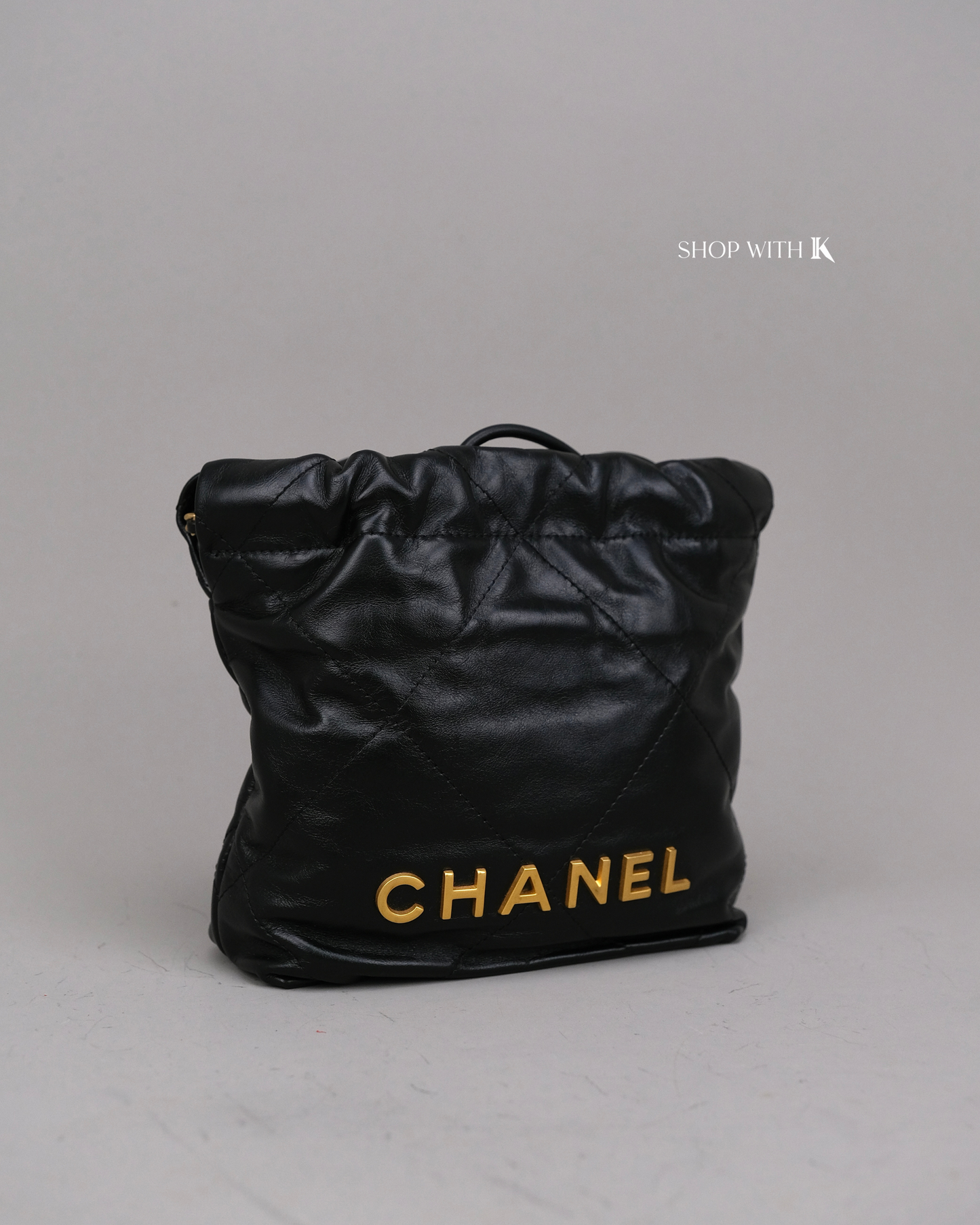 Chanel 22 Mini Black