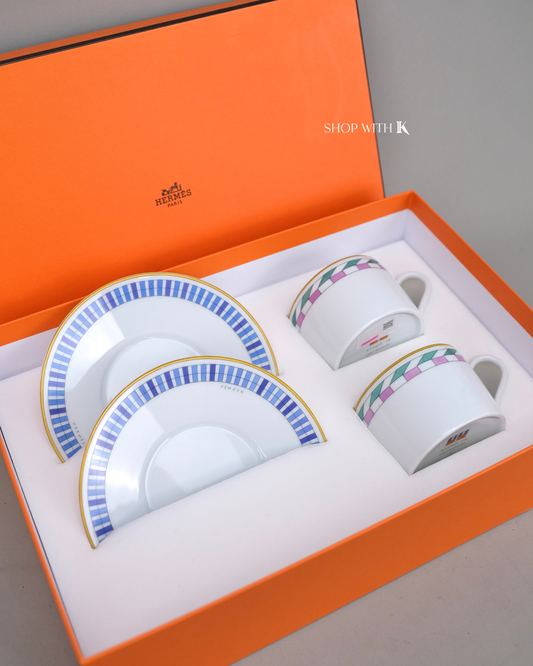 Hermes en Contrepoint Set of 2 Tea Cups and Saucers